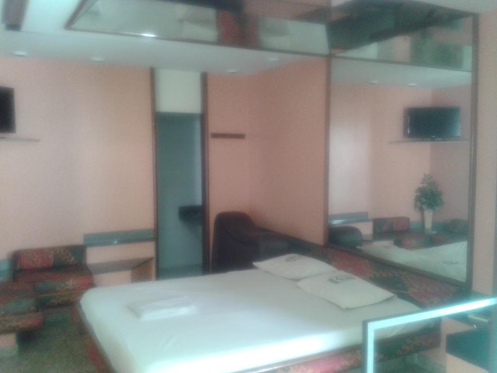 Comodoro (adults Only)