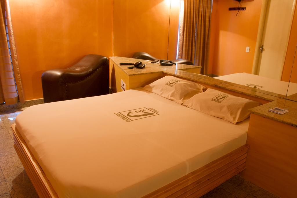 Comodoro (adults Only)